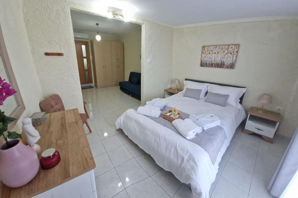 Argo Downtown Apartment Kálymnos Extérieur photo
